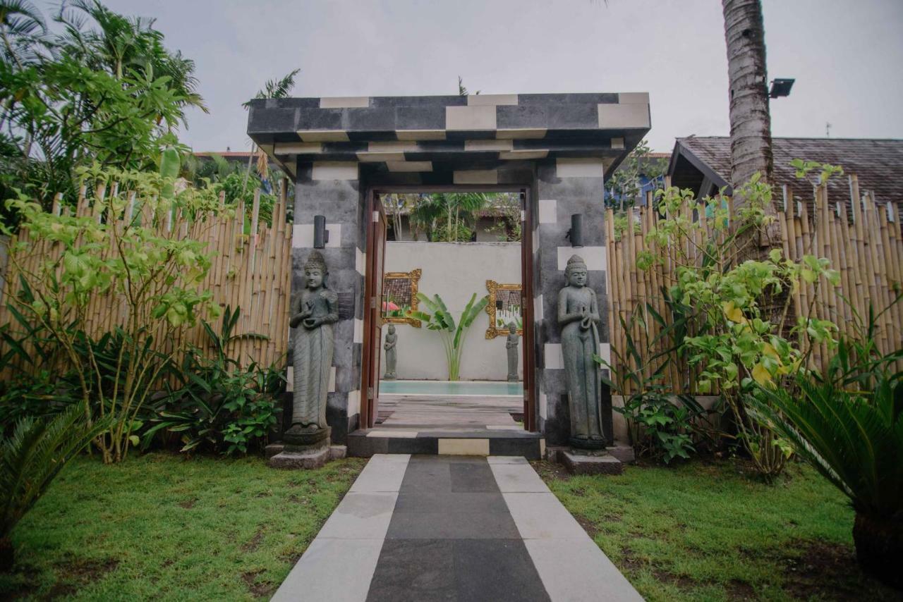 The Secret Jungle Villas Seminyak Dış mekan fotoğraf